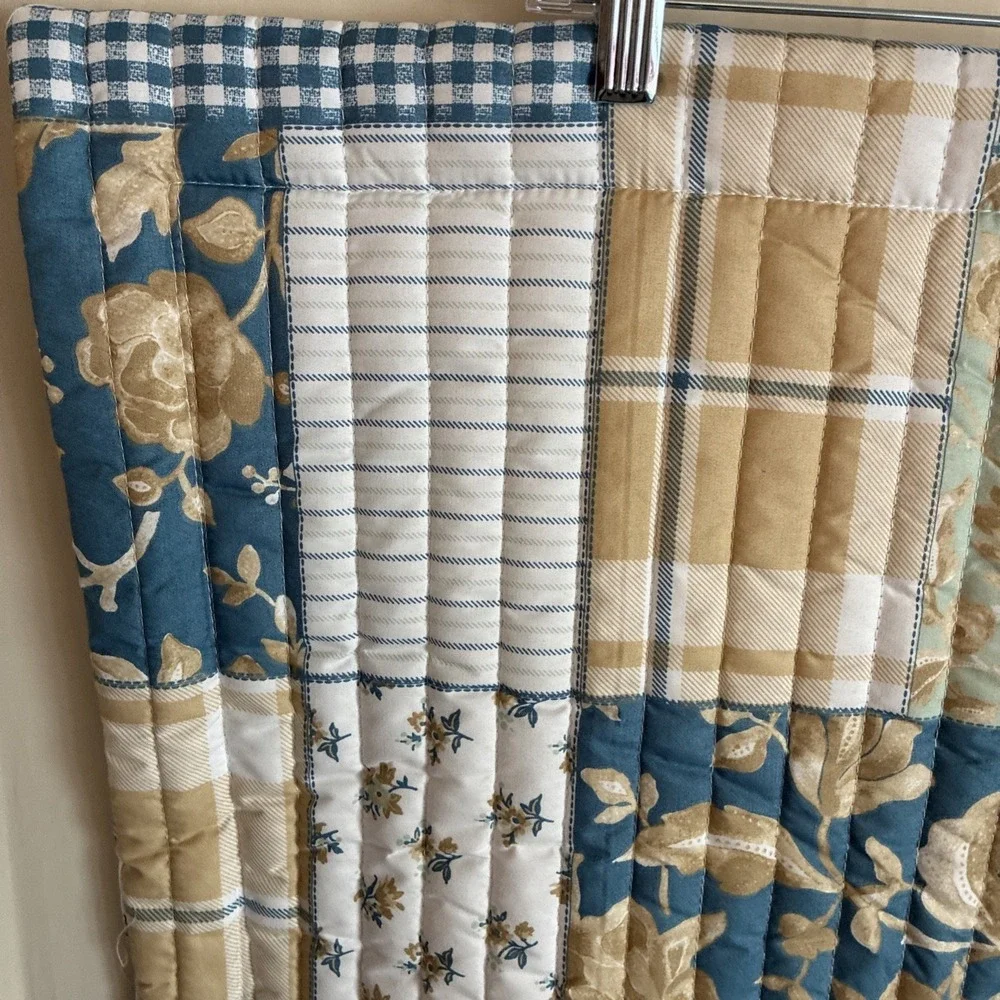 Martha Stewart Everyday Pair of Floral Pillow Shams 20X36 Inches